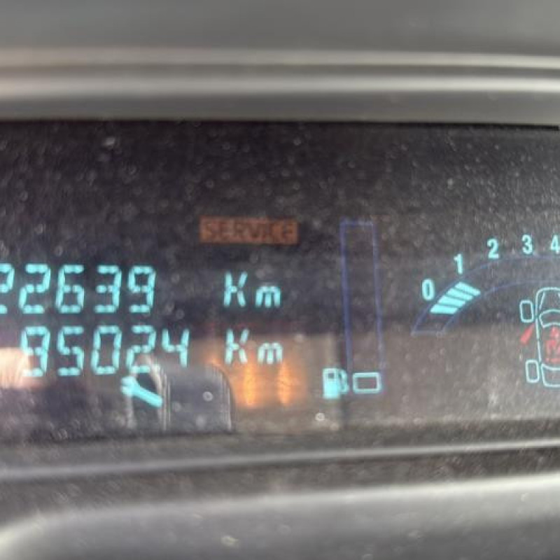 Bras essuie glace arriere RENAULT SCENIC 2 Photo n°20