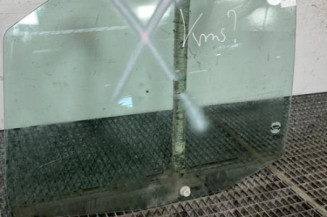 Vitre avant gauche PEUGEOT EXPERT 1