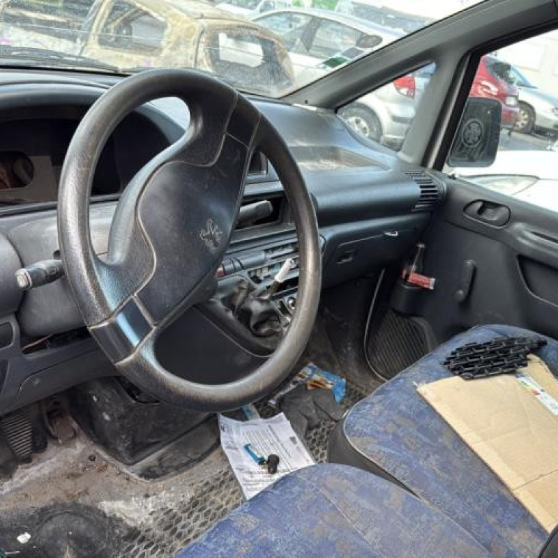 Vitre avant gauche PEUGEOT EXPERT 1 Photo n°10