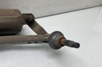 Moteur essuie glace avant RENAULT TRAFIC 2