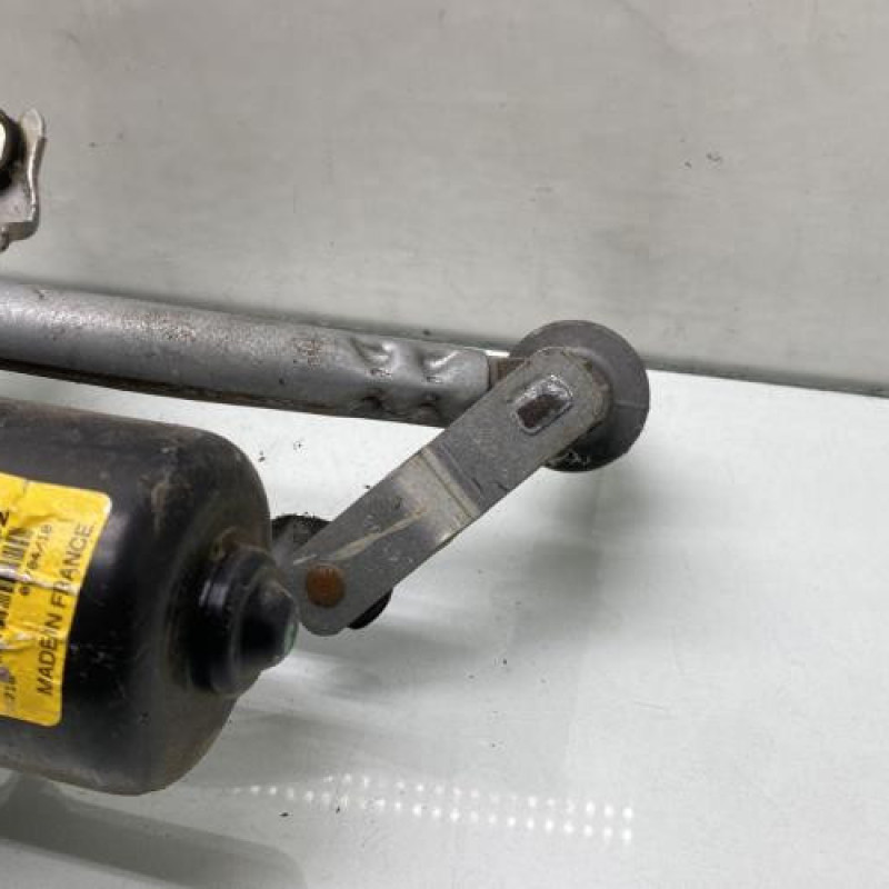 Moteur essuie glace avant RENAULT TRAFIC 2 Photo n°5