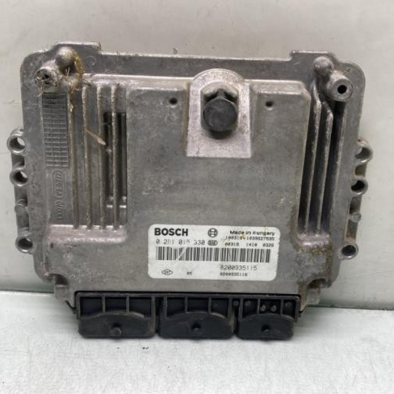 Calculateur moteur RENAULT TRAFIC 2 Photo n°1