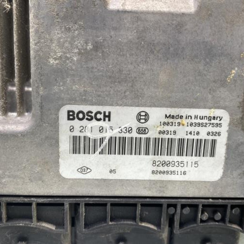 Calculateur moteur RENAULT TRAFIC 2 Photo n°2