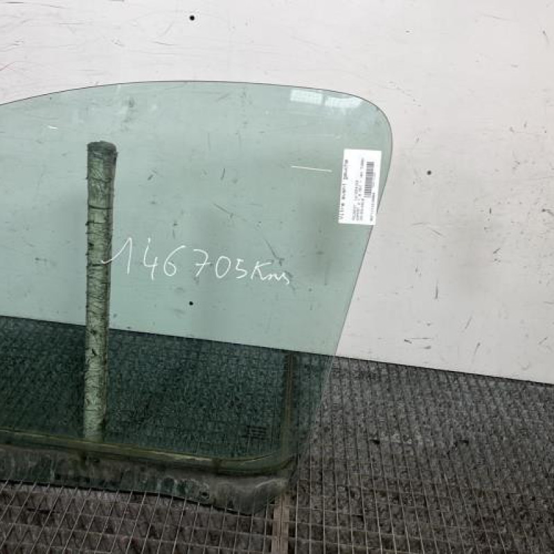 Vitre avant gauche PEUGEOT EXPERT 2 Photo n°3