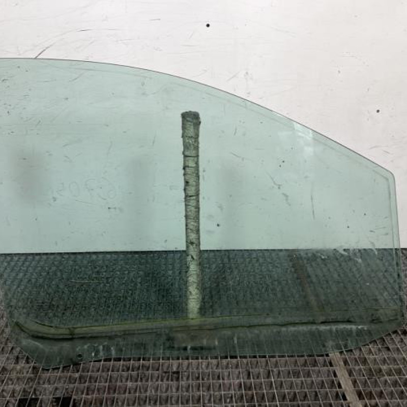 Vitre avant gauche PEUGEOT EXPERT 2 Photo n°4