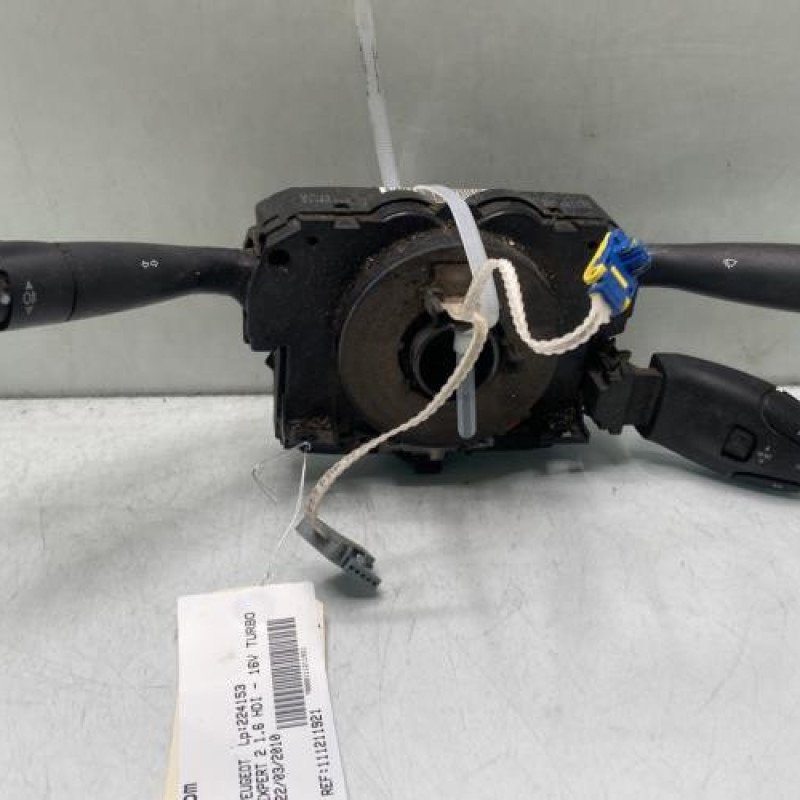 Com (Bloc Contacteur Tournant+Commodo Essuie Glace+Commodo Phare) PEUGEOT EXPERT 2 Photo n°1