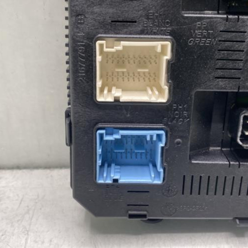 Boitier BSI CITROEN C4 PICASSO 1 Photo n°5