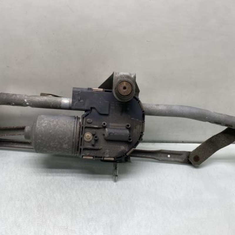 Moteur essuie glace avant VOLKSWAGEN CADDY 3 Photo n°1