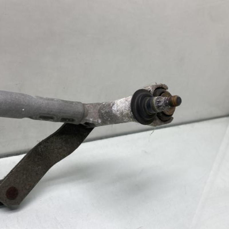 Moteur essuie glace avant VOLKSWAGEN CADDY 3 Photo n°2