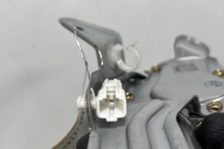 Moteur essuie glace arriere TOYOTA YARIS 1