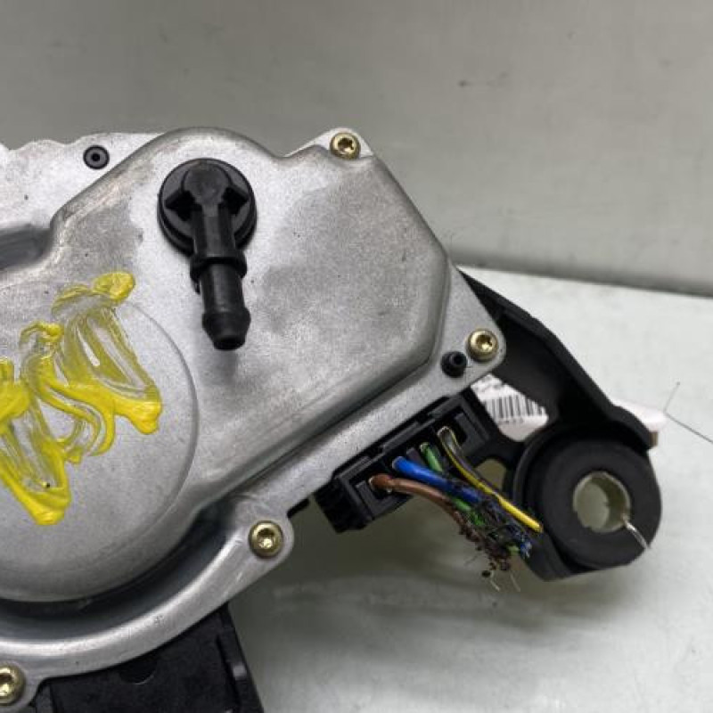 Moteur essuie glace arriere VOLKSWAGEN LUPO Photo n°4