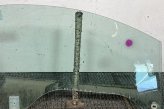 Vitre avant gauche PEUGEOT 207