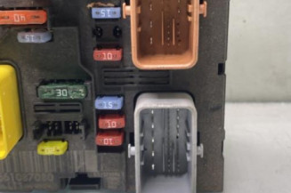 Boitier servitude moteur (BSM) PEUGEOT 307