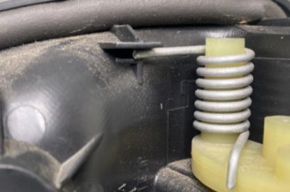 Poignee interieur avant gauche RENAULT TRAFIC 2