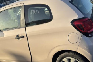 Poignee interieur avant droit CITROEN C1 2