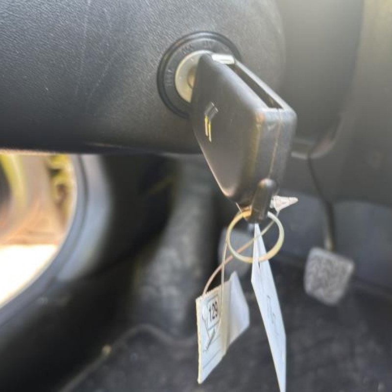 Poignee interieur avant droit CITROEN C1 2 Photo n°20