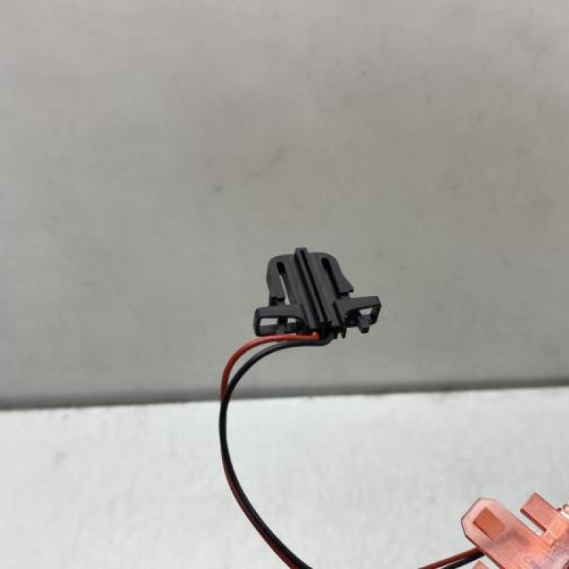 Feu arriere stop central MERCEDES CLASSE A 169 Photo n°3