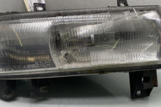 Optique avant principal droit (feux)(phare) RENAULT MASTER 2 Photo n°1