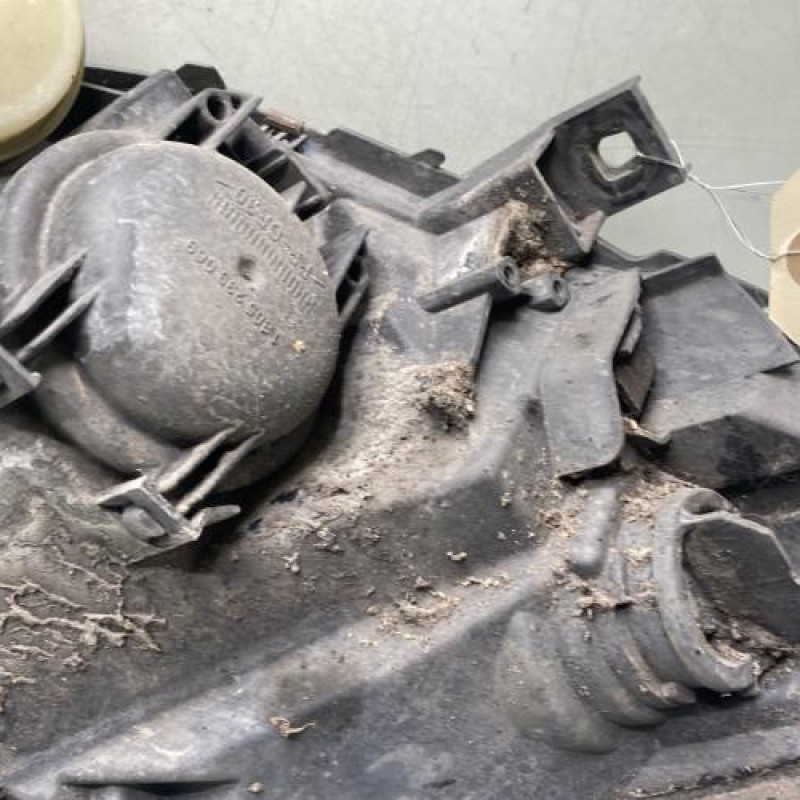 Optique avant principal droit (feux)(phare) MERCEDES CLASSE A 169 Photo n°5