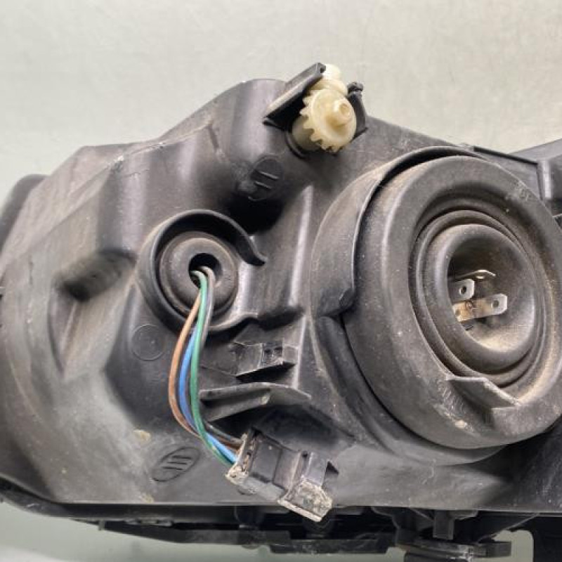 Optique avant principal droit (feux)(phare) CHEVROLET CRUZE Photo n°4