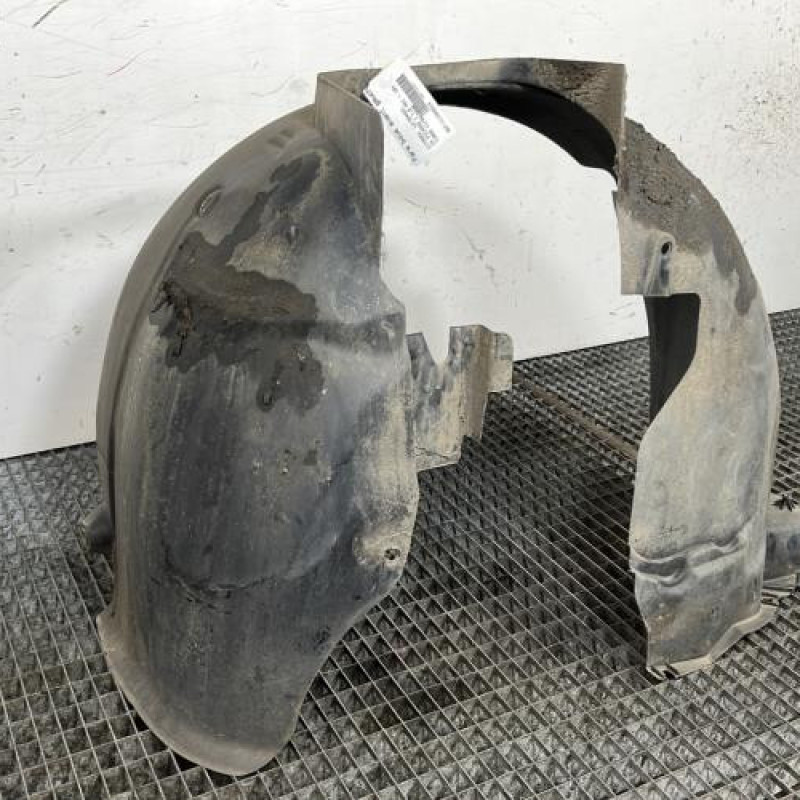 Pare boue avant gauche CITROEN C4 PICASSO 1 Photo n°2