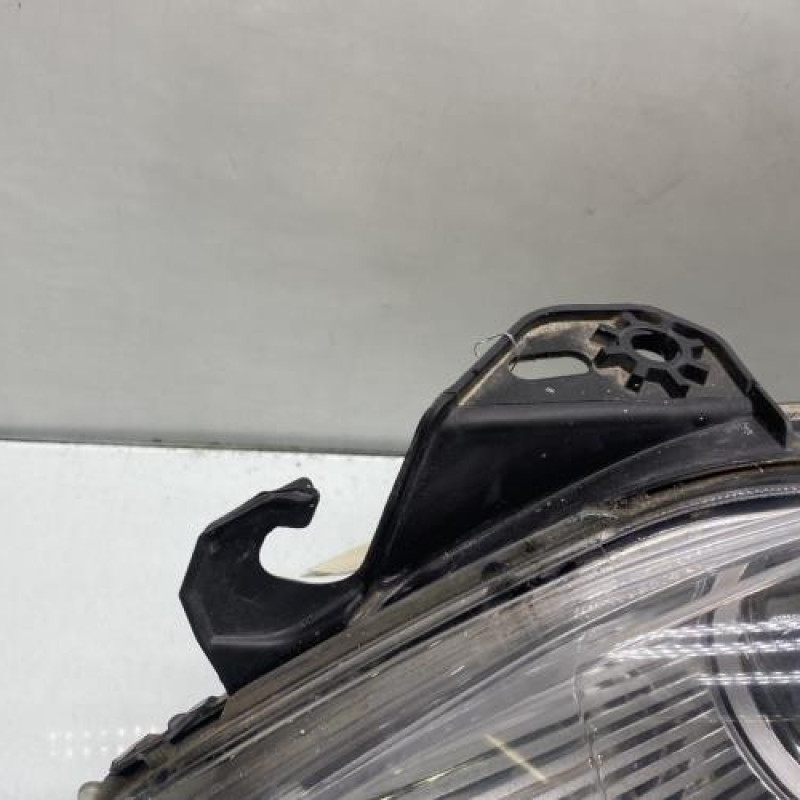 Optique avant principal gauche (feux)(phare) PEUGEOT 5008 1 Photo n°2