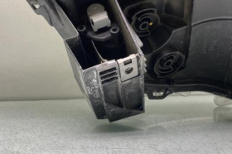 Optique avant principal gauche (feux)(phare) PEUGEOT 5008 1