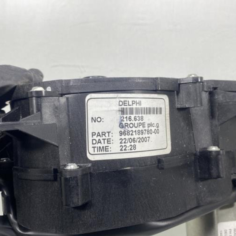 Moteur porte laterale gauche PEUGEOT 1007 Photo n°10