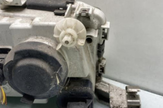 Optique avant principal droit (feux)(phare) SKODA OCTAVIA 1