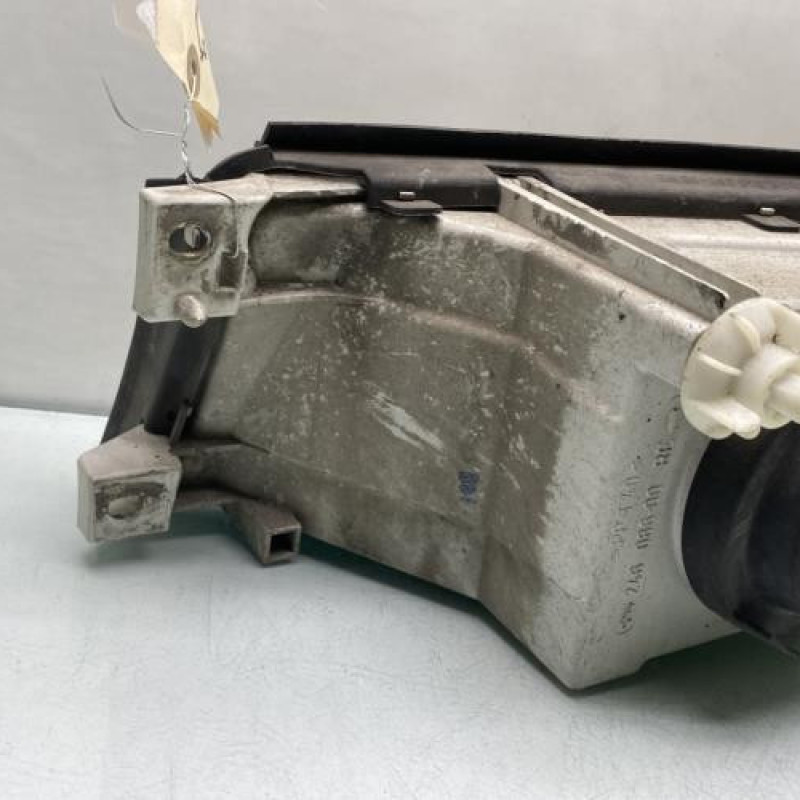 Optique avant principal droit (feux)(phare) SKODA OCTAVIA 1 Photo n°4