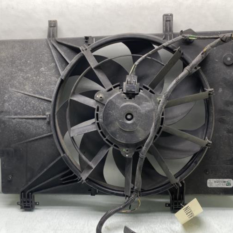 Moto ventilateur radiateur FORD FIESTA 6 Photo n°3