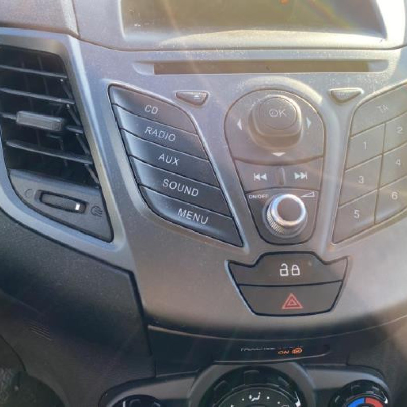 Moto ventilateur radiateur FORD FIESTA 6 Photo n°19