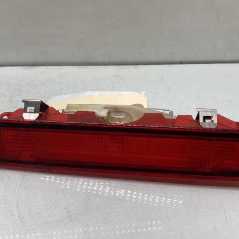 Feu arriere stop central RENAULT KANGOO 2 Photo n°2