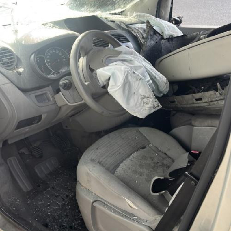 Interrupteur de leve vitre avant gauche RENAULT KANGOO 2 Photo n°10