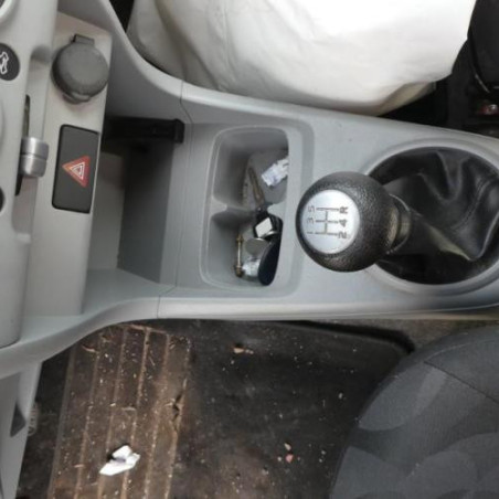 Attache ceinture arriere gauche SUZUKI ALTO 3