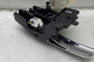 Poignee interieur avant droit MITSUBISHI SPACE STAR 3