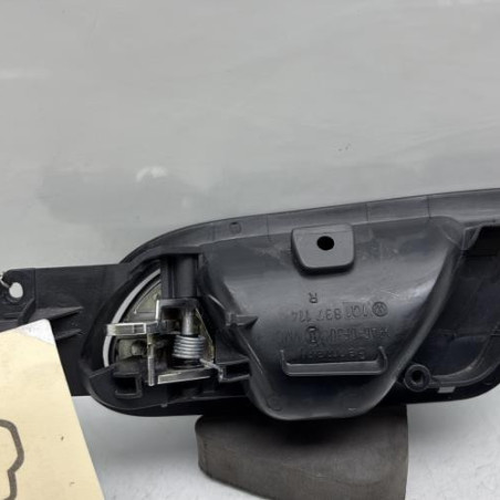 Poignee interieur avant droit VOLKSWAGEN SCIROCCO 3
