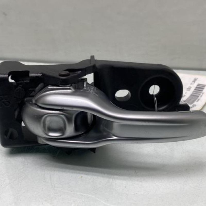 Poignee interieur avant droit JEEP CHEROKEE 4 Photo n°1