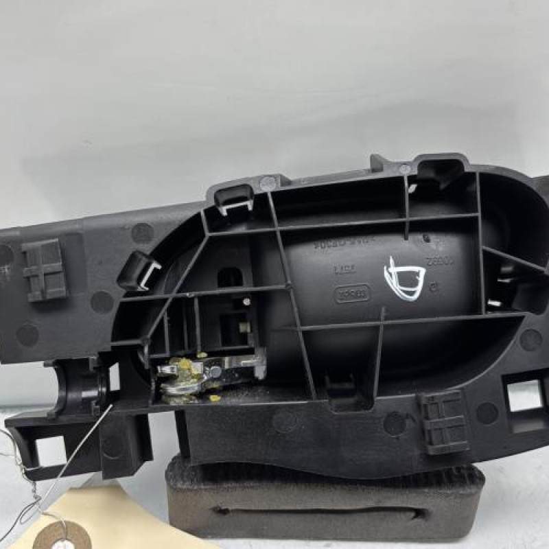 Poignee interieur arriere droit CITROEN C4 PICASSO 2 Photo n°3