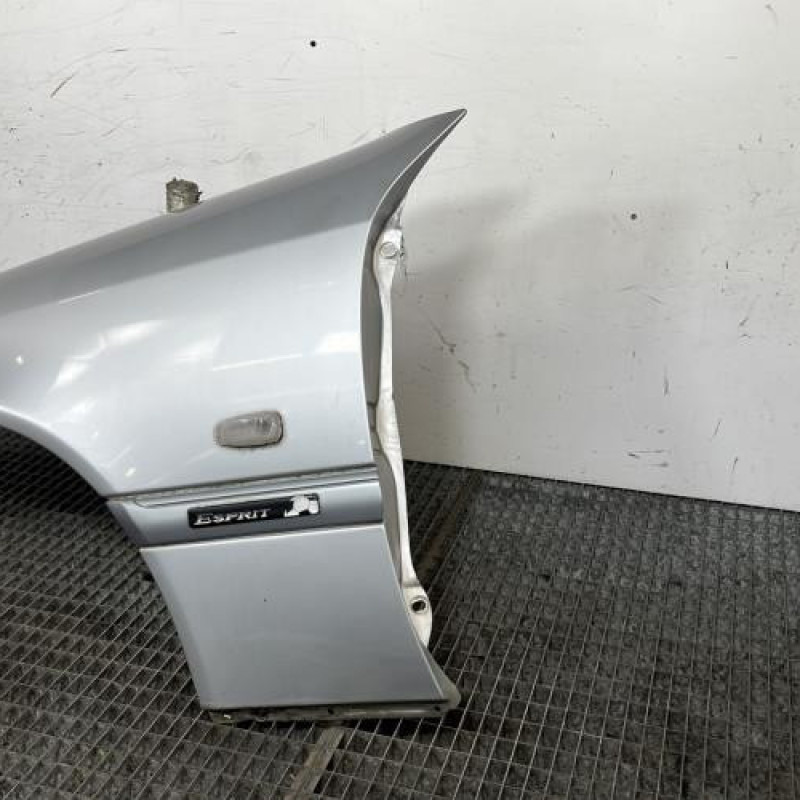 Aile avant gauche MERCEDES CLASSE C 202 Photo n°3