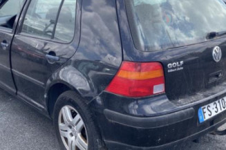 Calandre VOLKSWAGEN GOLF 4