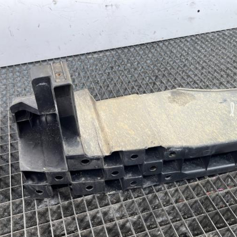 Absorbeur de pare choc arriere RENAULT CLIO 3 Photo n°2