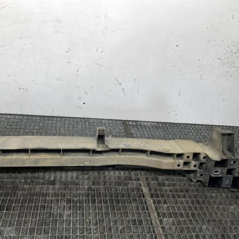 Absorbeur de pare choc arriere RENAULT CLIO 3 Photo n°6