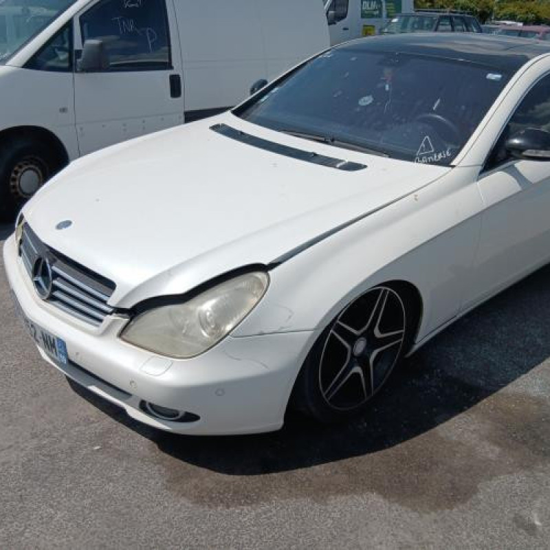 Aile avant gauche MERCEDES CLASSE CLS 219 Photo n°5
