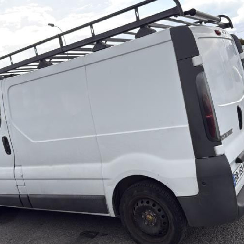 Aile avant droit RENAULT TRAFIC 2 Photo n°10