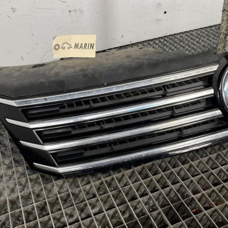 Calandre VOLKSWAGEN PASSAT 6 Photo n°2