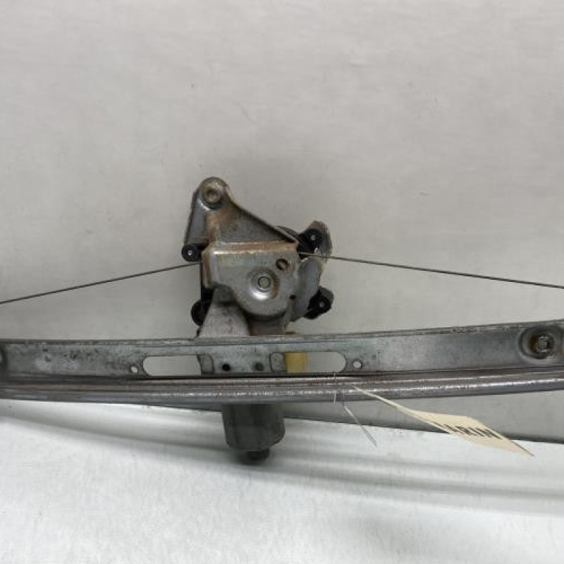 Leve vitre electrique arriere droit BMW SERIE 3 E46 Photo n°1