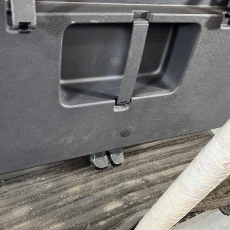 Malle/Hayon arriere OPEL ZAFIRA B Photo n°12