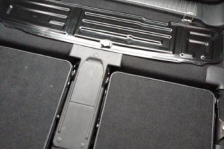 Malle/Hayon arriere OPEL ZAFIRA B