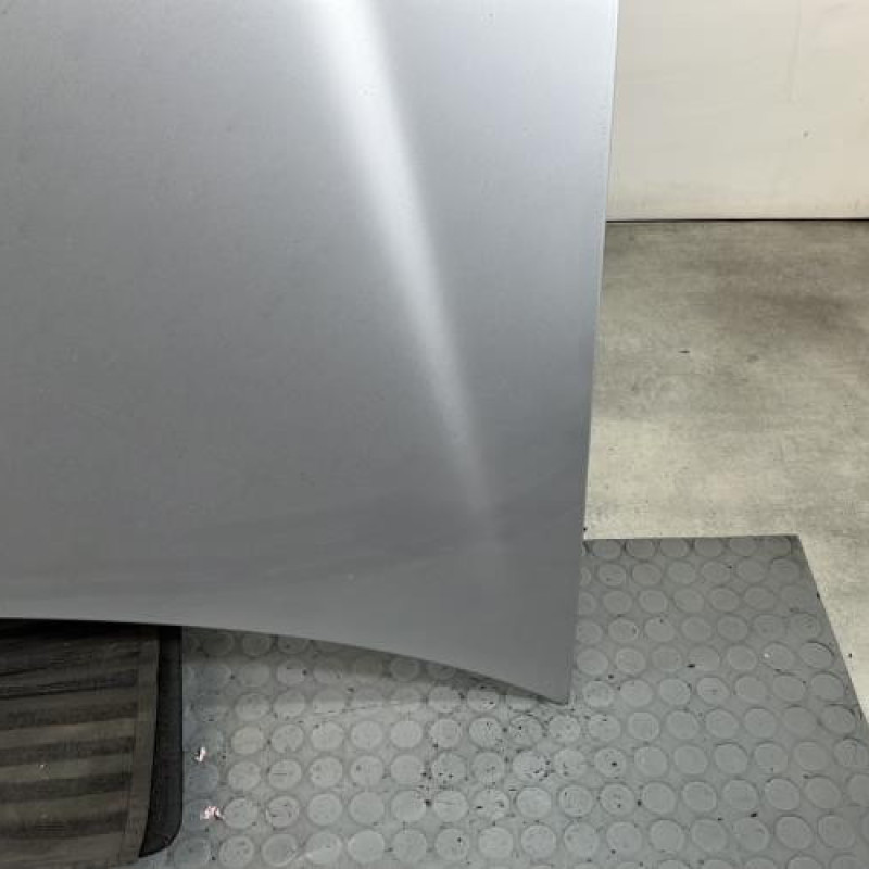 Capot MERCEDES CLASSE C 202 Photo n°4